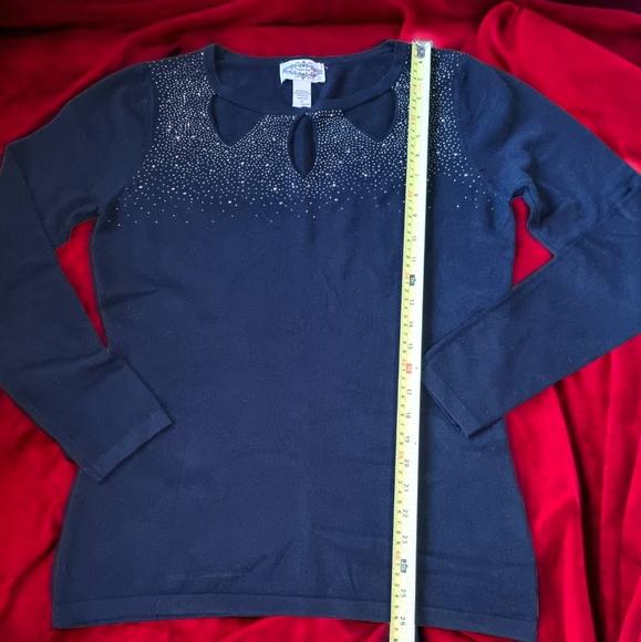 Oliver Super Soft Bedazzled Sweater With Unique Cut-out Neckline - Picture 5 of 5